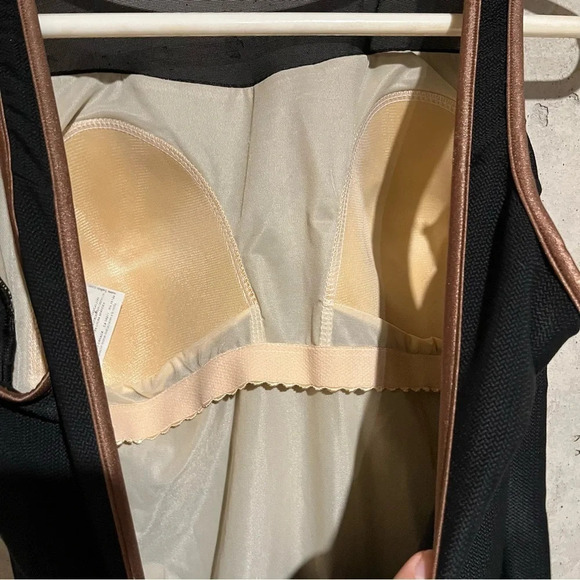 Baltex Full Figure One Piece Swim Suit NWT Size 22W Black Thick Straps Padded - Picture 6 of 11